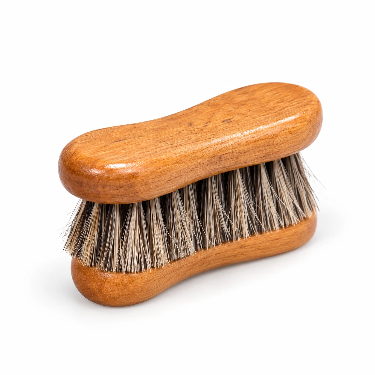 Petite brosse à cirage